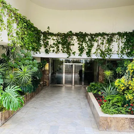 First Line! Art-apartment On The Seafront Of With Swimming Pool 아파트 *